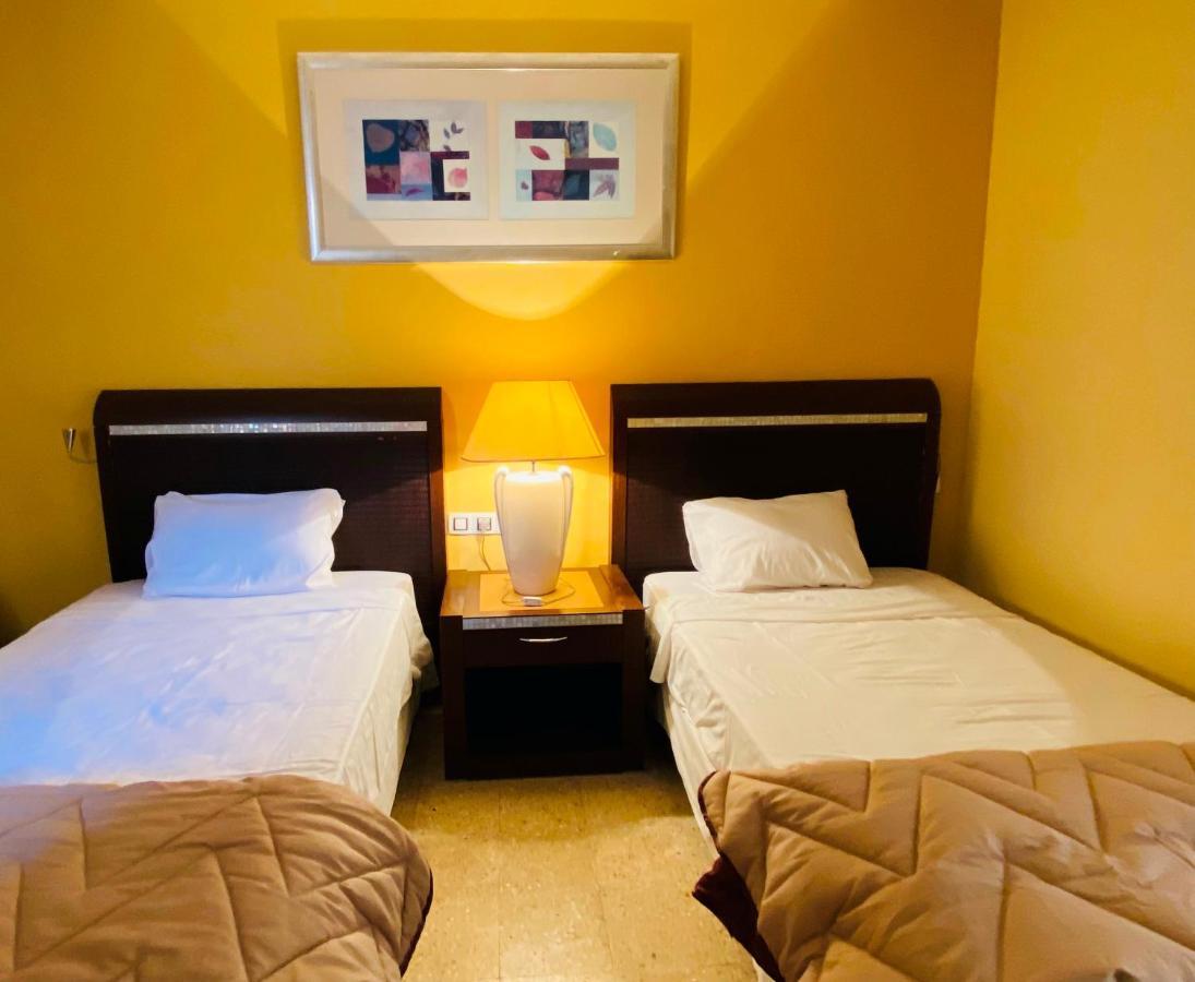 Hotel Antar ベシャール エクステリア 写真