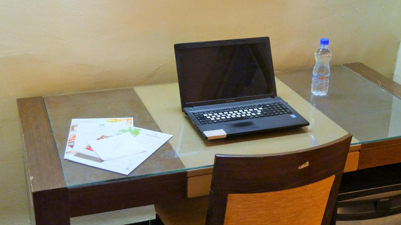 Hotel Antar ベシャール エクステリア 写真