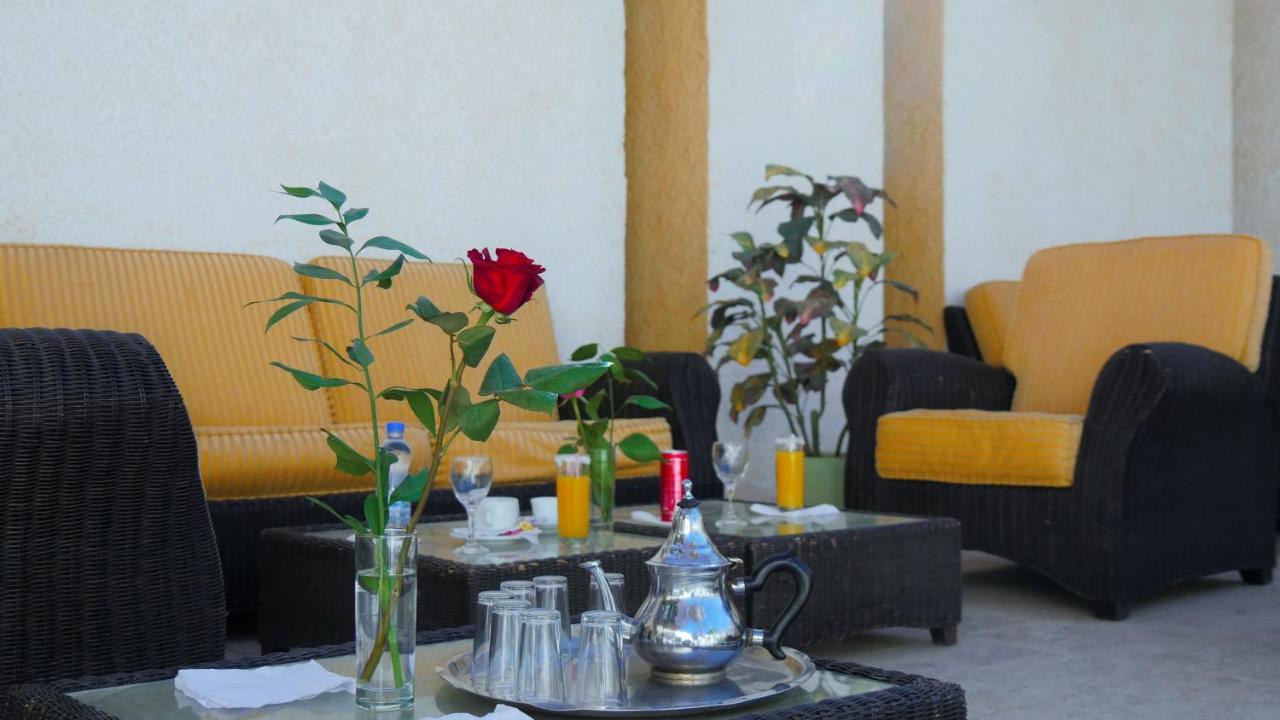 Hotel Antar ベシャール エクステリア 写真